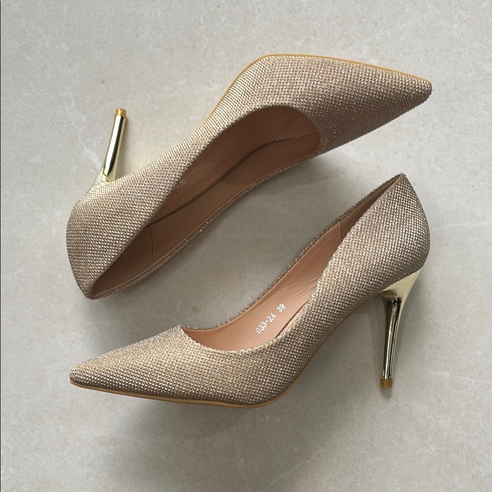 Gold Heels Elegant Design